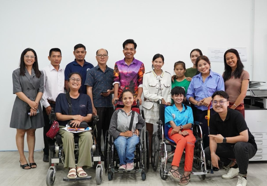 Australia promotes inclusive business opportunities for persons with disabilities in Cambodia